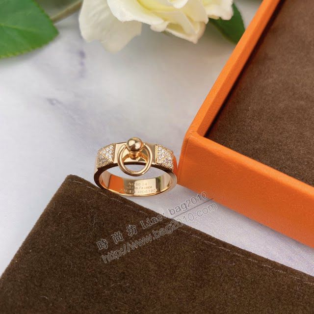 Hermes首飾品 愛馬仕925純銀女戒指 Hermes圓圈時尚鉚丁戒指  zgh1506